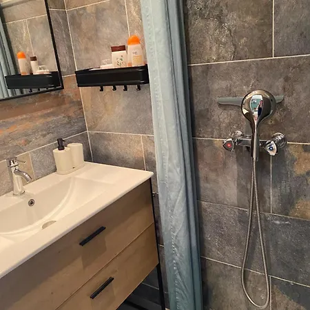 Aix-en-provence, Cosy Proche Toutes Commodites, Linges Fournis